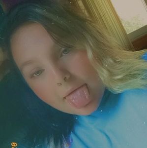 Meet your Posher, Lexie